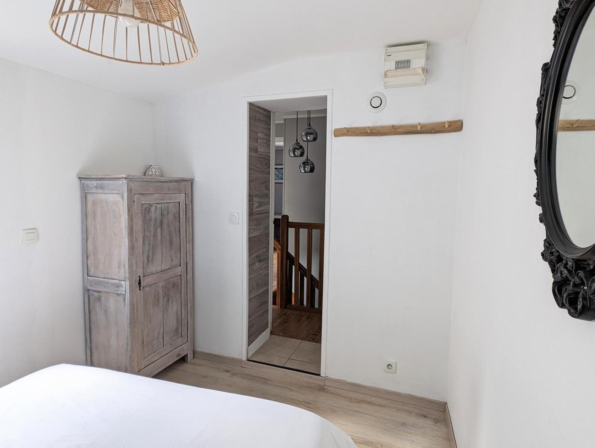 Agreable Maison Renovee En Hyper Centre Avec Patio Pornic Luaran gambar